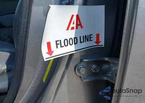 2014 Hyundai Sonata Hybrid Limited z USA, uszkodzony, nr VIN KMHEC4A49EA105218